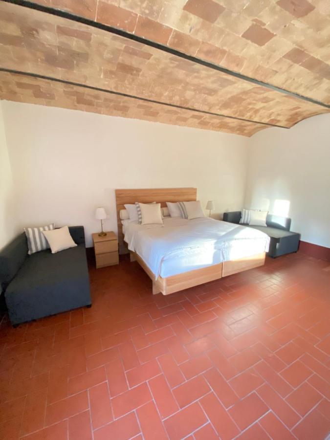 Bioagriturismo il cerreto Pomarance Exterior foto